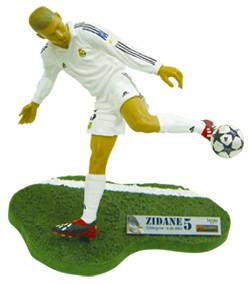 【クリックでお店のこの商品のページへ】FTチャンプス レアル・マドリード ジダン 記念フィギュア 6インチ カートン[ネットカム]《在庫切れ》FT Champs - Real Madrid： 6 Inch Premium Figure： Zidane [Commemorative Edition]