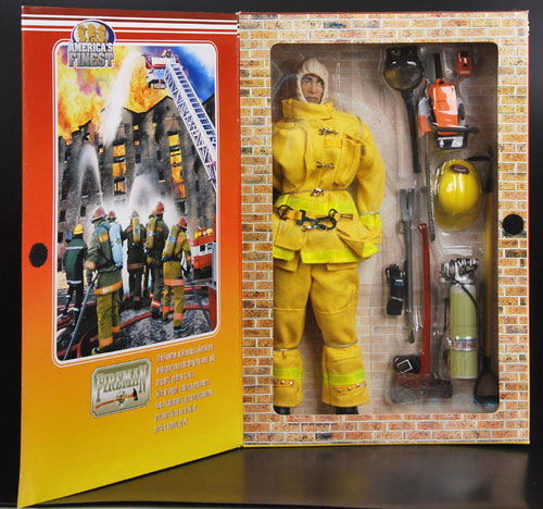 【クリックでお店のこの商品のページへ】アメリカン・ファインネスト・シリーズ ファイアーマン(消防士) 12インチフィギュア 単品[21st Century Toys]《在庫切れ》21st Century Toys - 12 Inch Figure： Fireman
