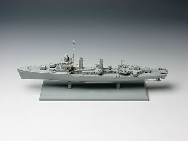 【クリックで詳細表示】1/350 米海軍 ベンソン級駆逐艦 U.S.Sラフェイ(DDG-459) プラモデル(再販)[サイバーホビー]《在庫切れ》