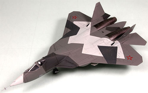 【クリックで詳細表示】塗装済完成品 スカイウェーブシリーズ 1/144 露空軍 試作戦闘機 PAK FA T-50[ピットロード]《在庫切れ》