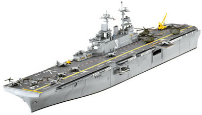 【クリックで詳細表示】ドイツ・レベル プラモデル 1/700 U.S.S. キアサージ(強襲揚陸艦)[ハセガワ]《在庫切れ》