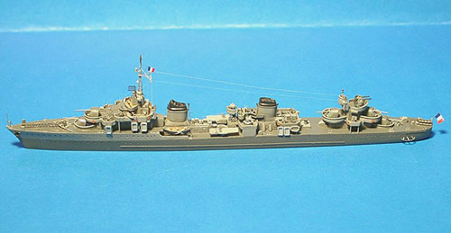 【クリックで詳細表示】ポーランド・ニコモデル レジンキット 1/700 仏海軍ル・ファンタスク級大型駆逐艦ル・テリブル1944[バウマン]《11月予約※暫定》