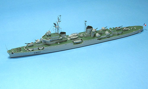 【クリックで詳細表示】1/700 仏海軍シャトールノー級軽巡洋艦 ギシャン1954 レジンキット[ニコモデル]《取り寄せ※暫定》