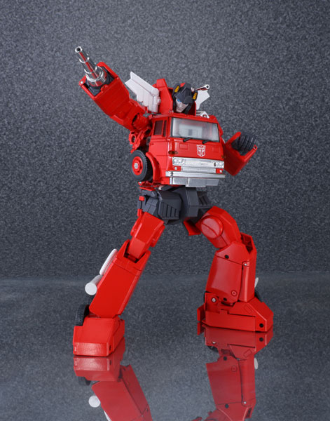 AmiAmi [Character &amp; Hobby Shop] | Transformers Masterpiece MP33 