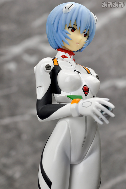 Rei Plugsuit