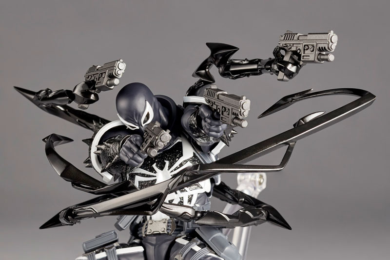 Revoltech Amazing Yamaguchi Agent Venom(Pre-order)Scale Figure