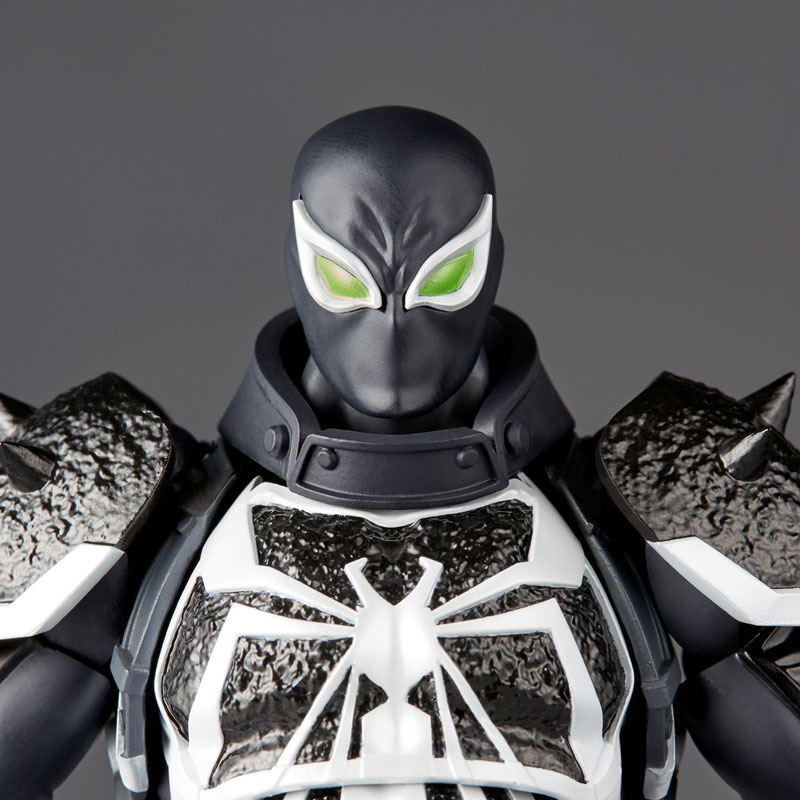 Revoltech Amazing Yamaguchi Agent Venom(Pre-order)Scale Figure