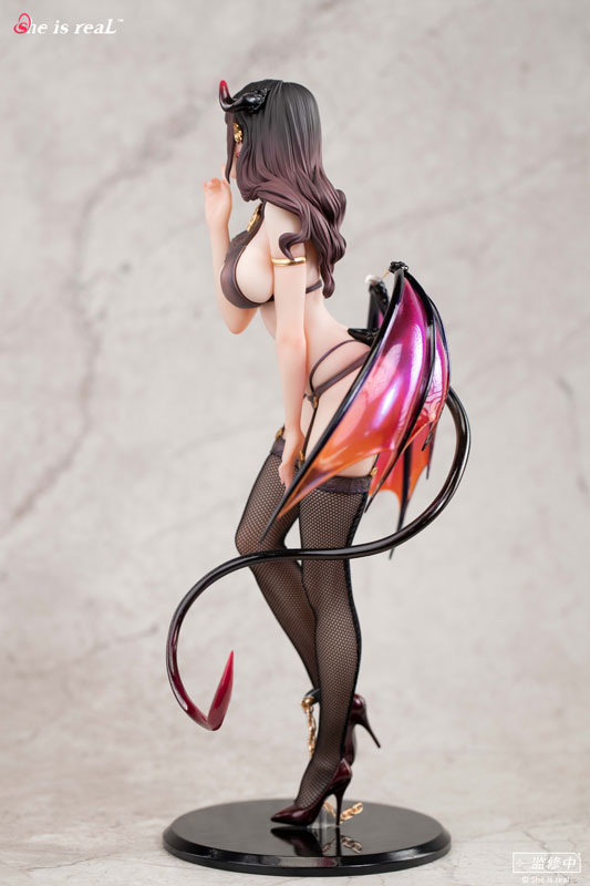 [Bonus] She is real Nafu 1/6 Complete Figure(Provisional Pre-order)Scale Figure