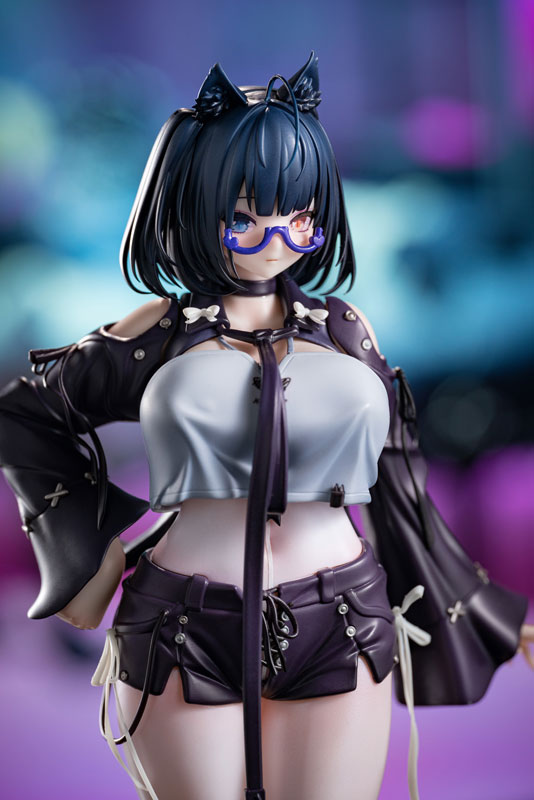 [Bonus] Heichazi is having trouble choosing stockings in a fitting room illustrated by dK.senie 1/6 Complete Figure(Provisional Pre-order)Scale Figure