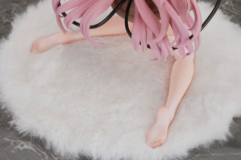 Lulumu Sweater Illustrated by Tamano Kedama 1/6 Complete Figure(Pre-order)Scale Figure