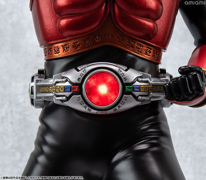 [Exclusive Sale] Ultimate Article Kamen Rider Kuuga (Mighty Form) Complete Figure(Pre-order)(Single Shipment)Scale Figure