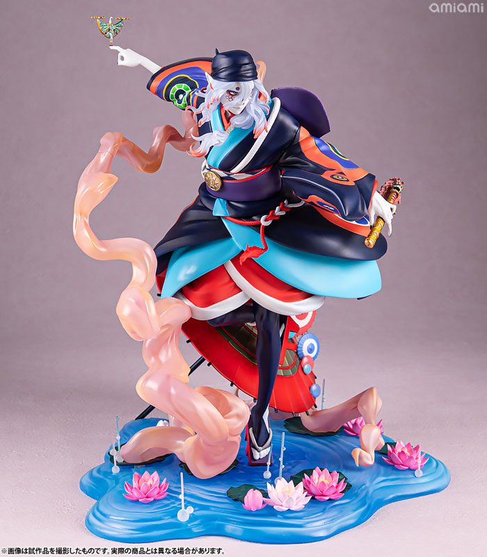 ARTFX J 