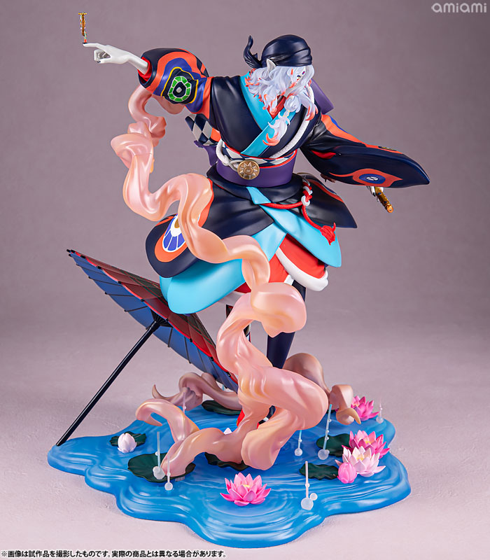 ARTFX J 