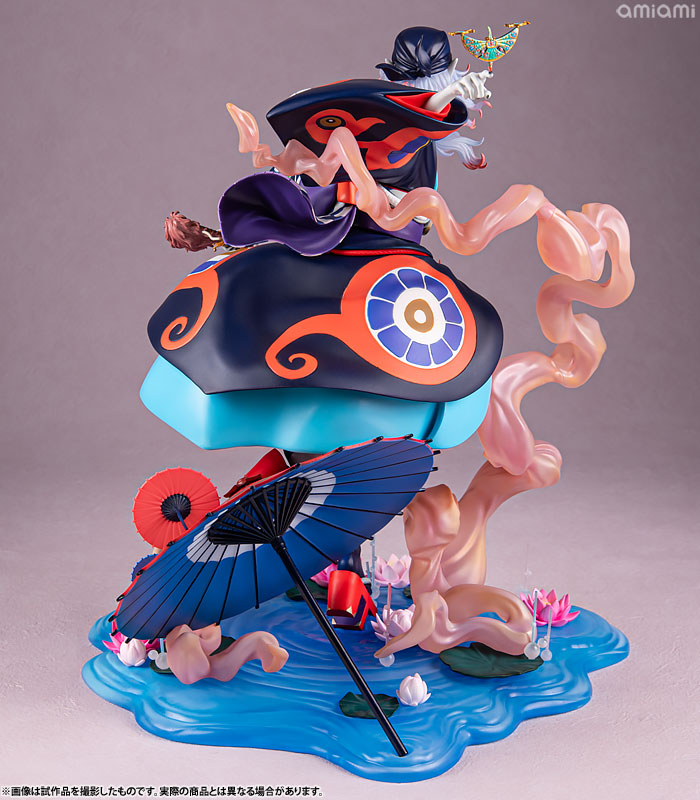ARTFX J 