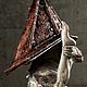 [SDCC2013/ Mamegyorai Limited Distribution] Silent Hill 2 - Red Pyramid Thing 1/6 Scale PVC Statue Mannequin Ver.
