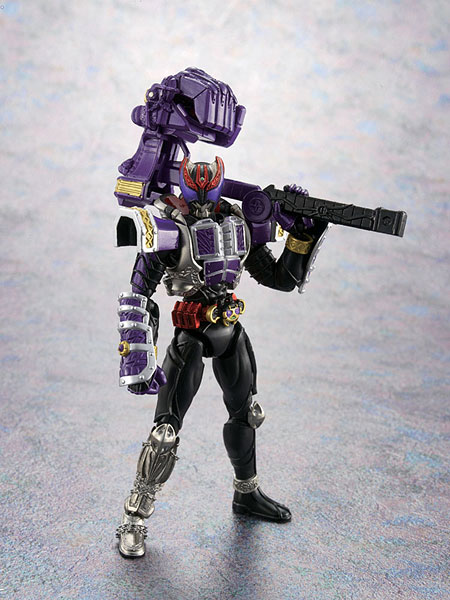 装着変身 仮面ライダーキバ ドッガフォーム[バンダイ]《在庫切れ》