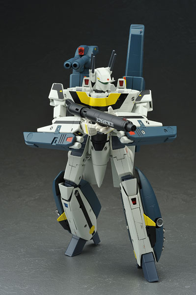 超時空要塞マクロス 1/60 完全変形 VF-1S ロイ・フォッカー機with