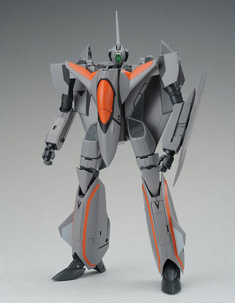 やまと 1/60 完全変形VF-11B with Super Pack