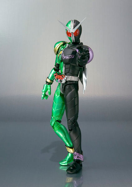 中古】(本体B/箱B)S.H.フィギュアーツ 仮面ライダーW(ダブル