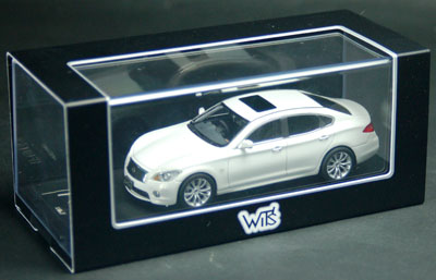 WIT'S 完成レジンモデル 1/43 日産 FUGA 370GT 2009年モデル