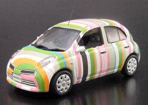 kyosho 1/43 ニッサン マーチ ストライプVer. kyosho 1/43 ニッサン マーチ ストライプVer.