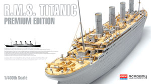 【最終値下】R.M.S. TITANIC 100周年エディション　プラモデル 1/400 R.M.S タイタニック 100周年エディション : ワールド輸入