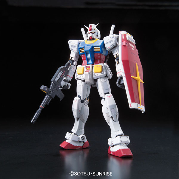 中古】(本体A-/箱B)RG 1/144 RX-78-2ガンダム プラモデル[バンダイ 