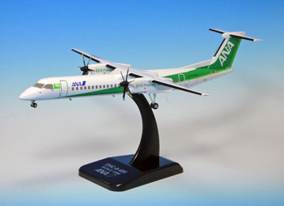 全日空商事 ANA DHC-8-400 エコボン 1:200 1⁄200 DHC-8-400 ANA