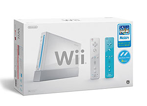 Wii本体 シロ（Wiiリモコンプラス2本、Wiiスポーツ リゾート同梱）[任天堂]《在庫切れ》