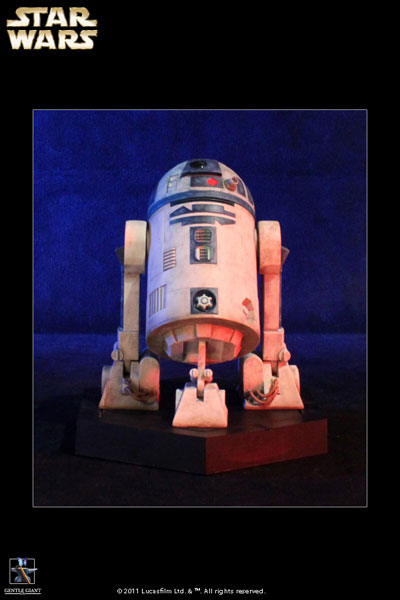 スター・ウォーズ アニメイテッド・マケット R2-D2(クローン・ウォーズ