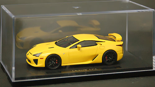 1/43 レクサス LFA イエロー[EBBRO]《在庫切れ》