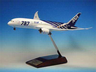 模型・プラモデル 全日空商事1/200 ANA B787-8 JA802A 特別塗装機