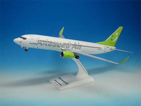 デスクトップモデル 1/130 ソラシドエア 737-800 JA801X