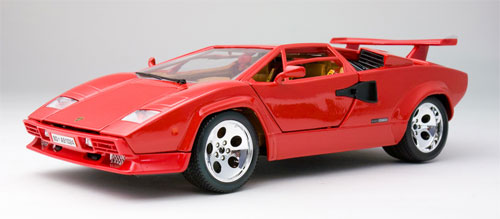 ブラゴ ミニカー 1/18 ランボルギーニ カウンタック LP5000 クワトロ