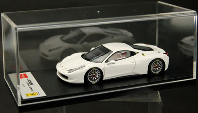 ハンドメイドモデルカー 1/43 フェラーリ 458 チャレンジ 2010