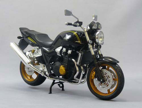 1/12 完成品バイク ホンダ CB1300 SUPER FOUR(ブラック)[スカイネット 