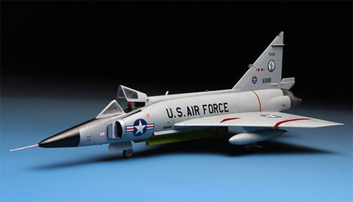 米空軍 戦闘機 F-102 デルタダガー エレボン タグ キーホルダー 米空軍 戦闘機 F-102 デルタダガー エレボン タグ キーホルダー