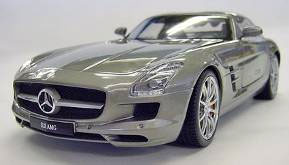 WELLY ダイキャストモデル GTAシリーズ 1/18 メルセデスベンツ SLS AMG （グレー）[WELLY]《０４月予約》