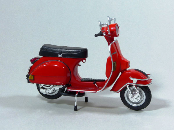1/12 完成品バイク VESPA P200E(1978/レッド)[スカイネット