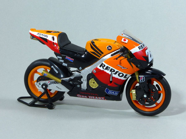 値下げ Repsol Honda Pedrosa RC212V 2台セット RC212Vの仕様 | Repsol Honda Team 公式サイト