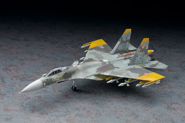 クリエイターワークスシリーズ 1/72 Su-33 フランカーD “エースコンバット 黄色の13” プラモデル[ハセガワ]《在庫切れ》