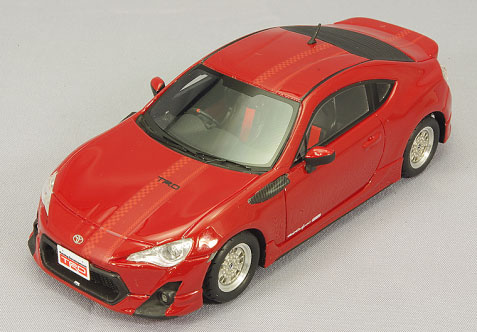 1/43 トヨタ 86 TRD カスタマイズコンセプト ライトニングレッド（2013