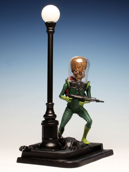 ASTRO ZOMBIES | メビウスモデル 1/8スケール マーズ・アタック