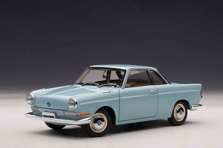 オートアート　1/18　BMW　700　スポーツ　クーペ ダイキャストモデルカー 1/18 BMW 700 スポーツクーペ（ブルー