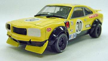 京商オリジナル 1/43 マツダ サバンナ RX-3 No.30 1972（イエロー