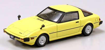 MAZDA SAVANNA RX-7 (SA22C) イエロー Konami 1/64 Mazda Savanna RX-7 SA22C Yellow New Famous Car
