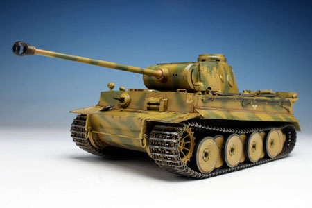 グリーンボックス 1/35 WW.II ドイツ軍 ティーガーI H2型 プラモデル