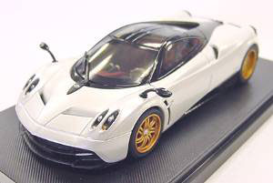 1/43 PAGANI HUAYRA (ホワイト) 「GTAシリーズ」 1/43 PAGANI HUAYRA (ホワイト)GTA[WELLY]《在庫切れ》