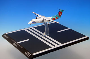 1/200 Q300 退役記念限定モデル ANK ロゴ つばき DHC-8-300 JA801K