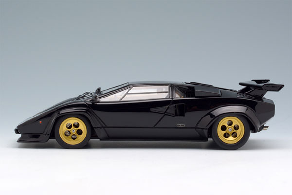 1/43 ランボルギーニ カウンタック LP500S ブラック[メイクアップ